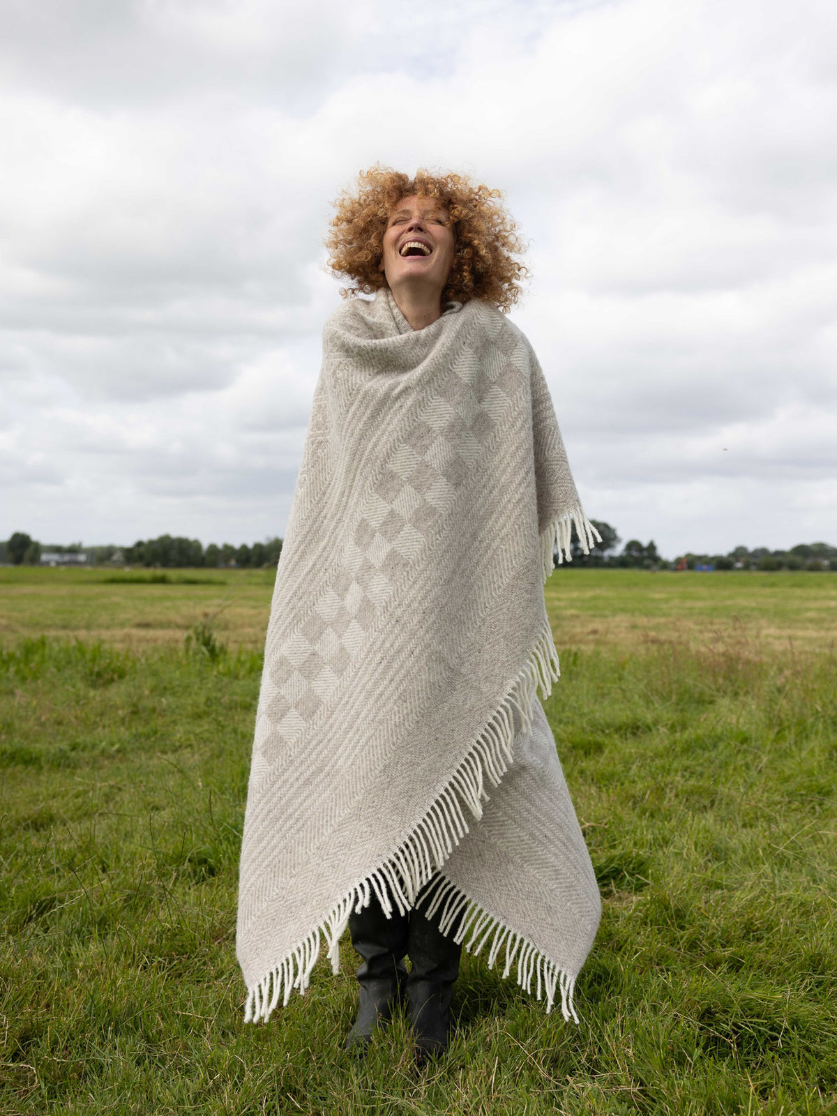AaBe x Knitwit throw