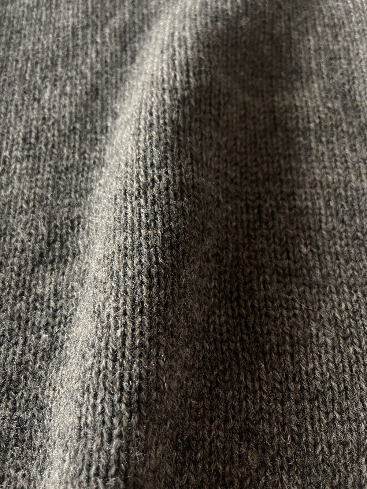 Pien, lambswool throw